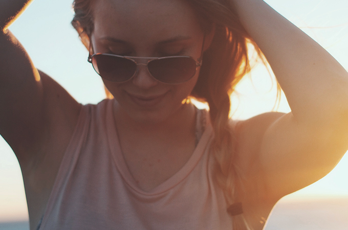 removing underarm hair. because you do – CARRERA removing underarm hair. because you do – CARRERA